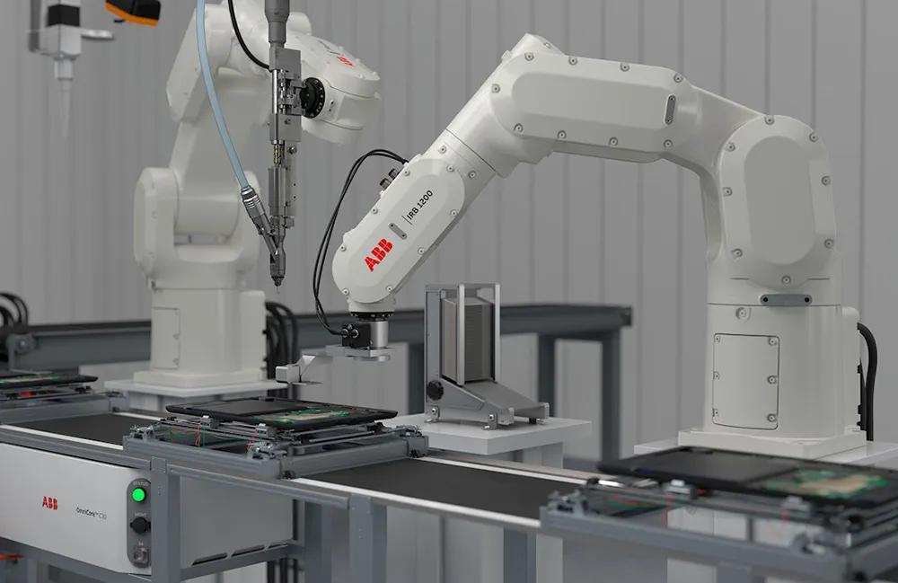 7_IRB_1200_Best-in-class_repeatability_for_high-speed_assembly-featured.jpg