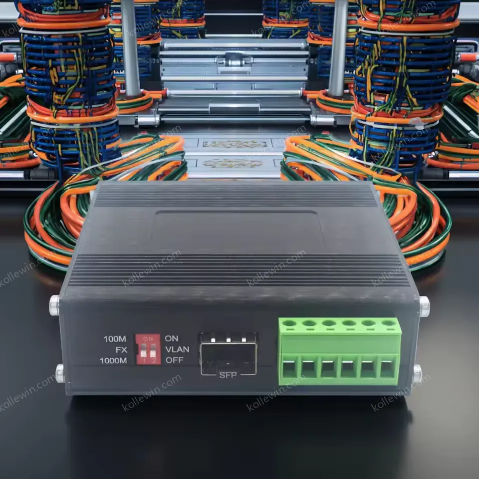 E-link LNK-IMC-A1400G-SFP Industrial 4-Port 10/100/1000Base-T + 1-Port 100/1000Base-X SFP Ethernet Switch 110-230VAC Input