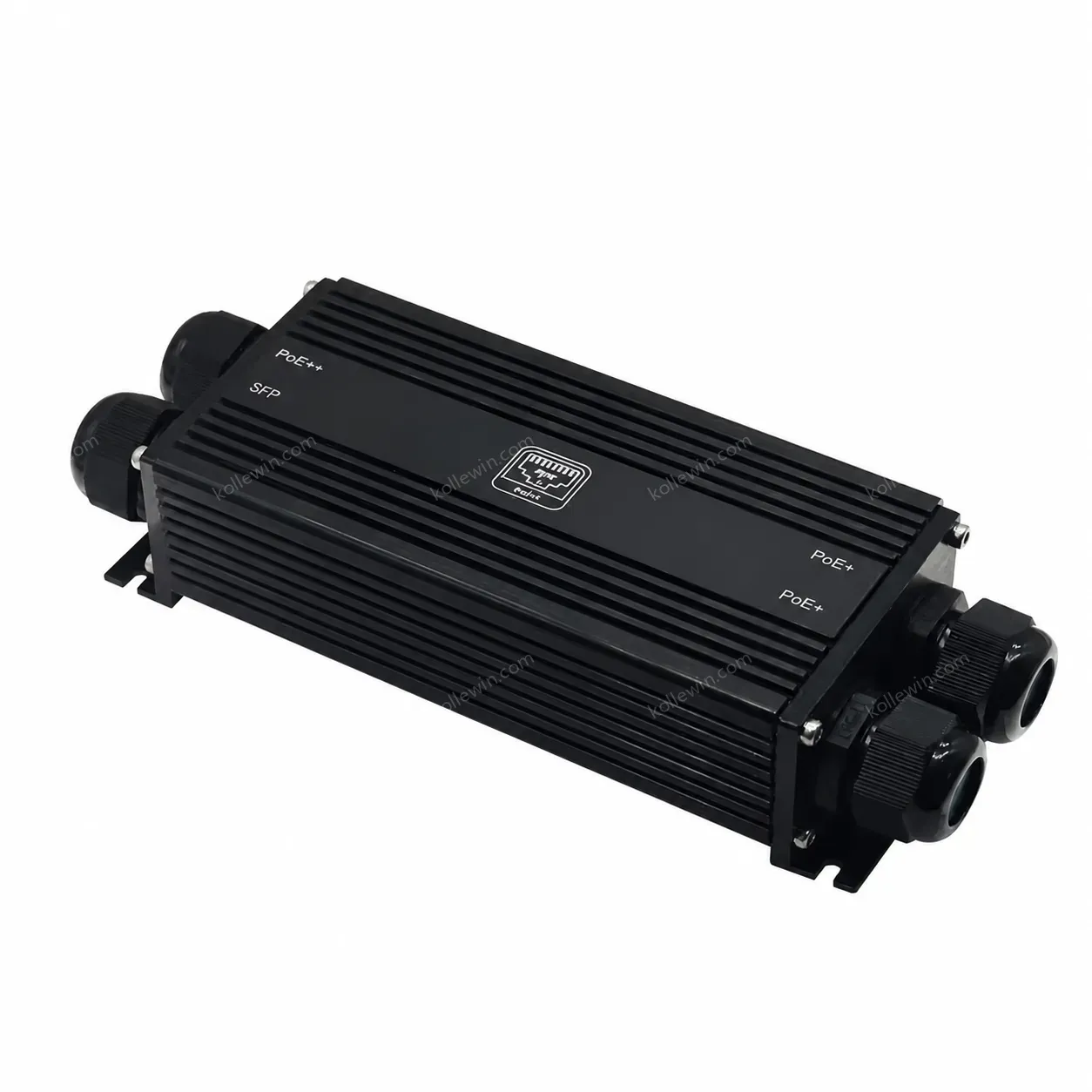 Industrial IP67 Gigabit Extender with PoE++ Support Wide -40°C~80°C Range Wall Mount for Harsh Environments 1 X Input 3 X Output