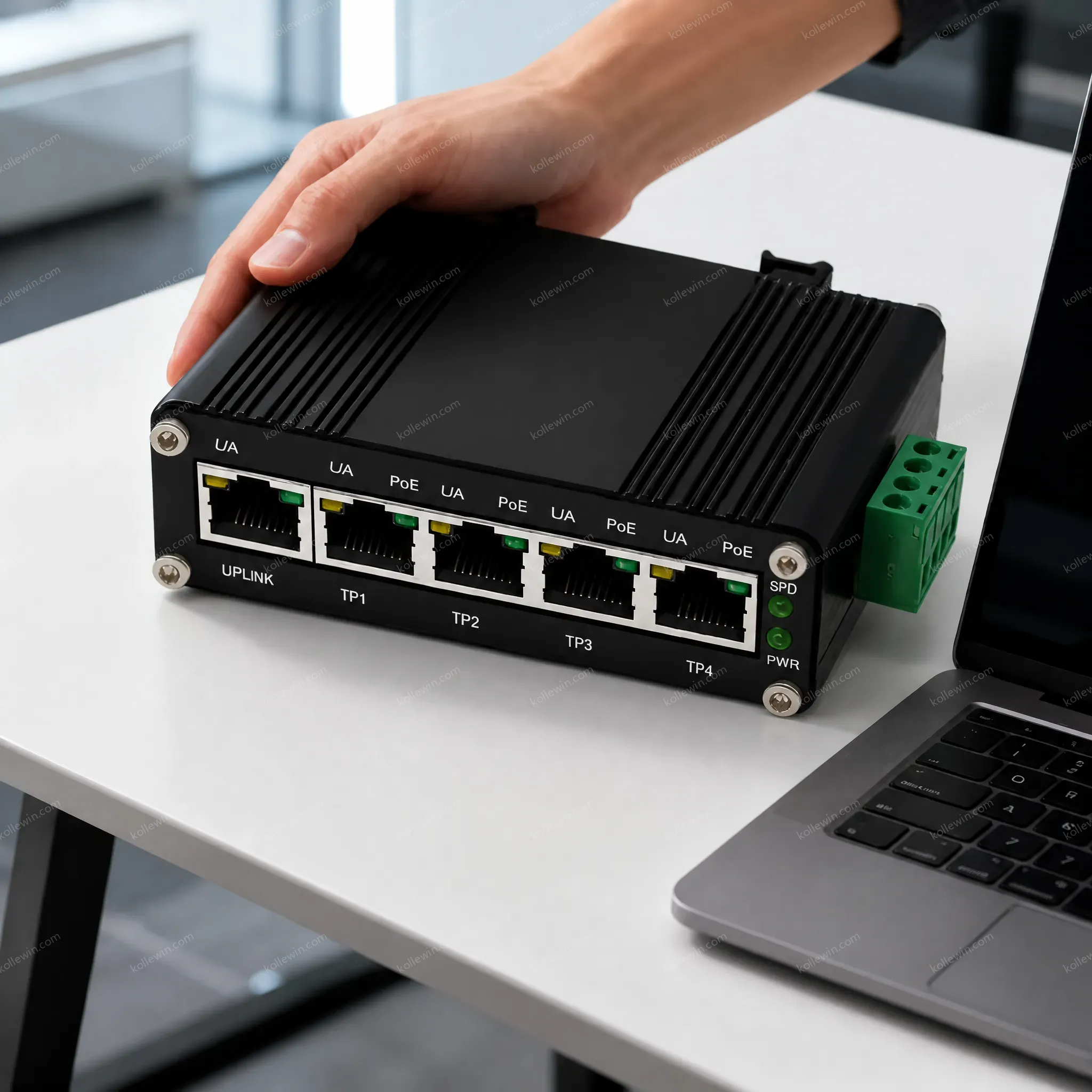 Mini Industrial Managed 4-Port 10/100/1000BASE-T 802.3at PoE + 1-Port 10/100/1000T Ethernet Switch